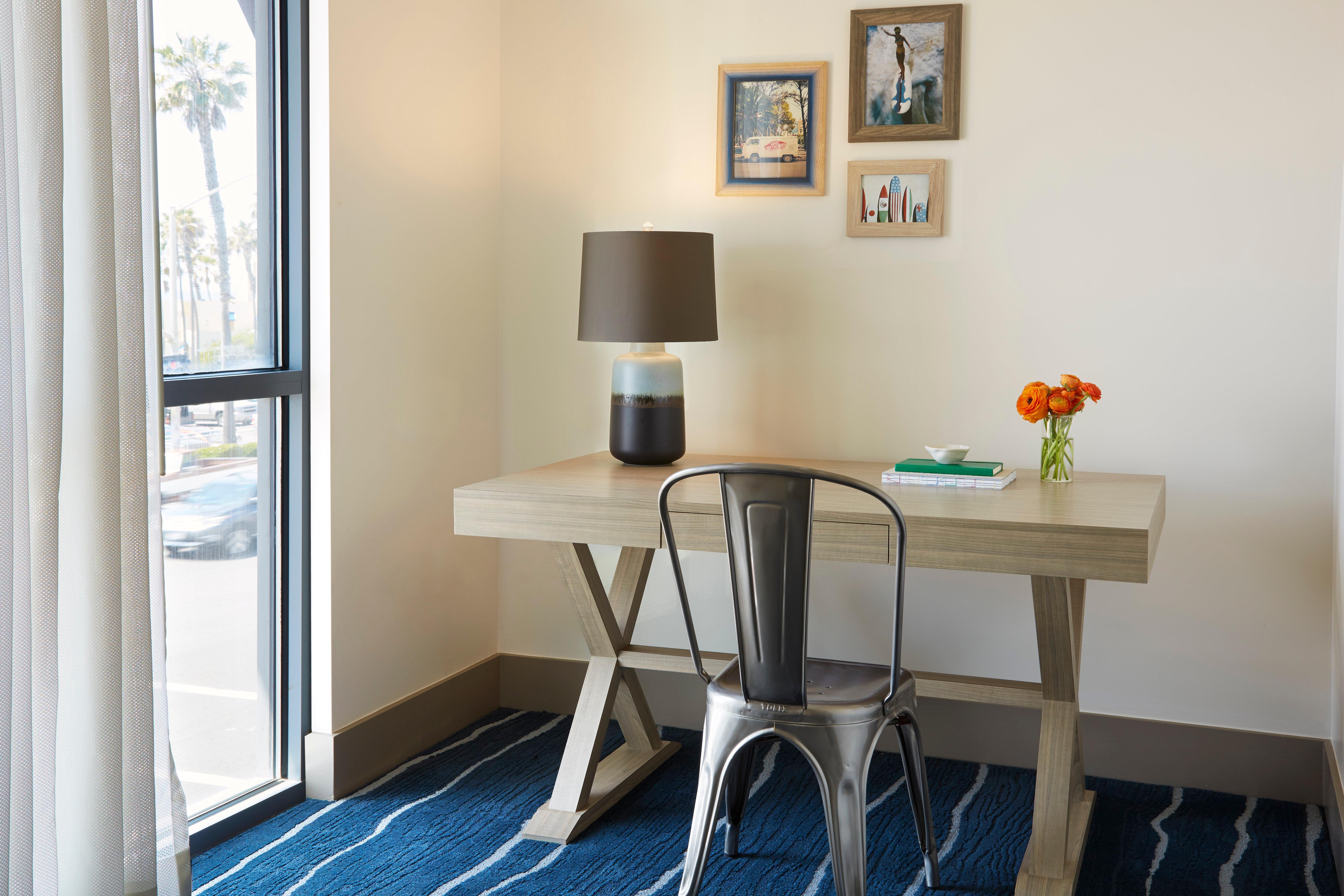 Kimpton Shorebreak Huntington Resort, An Ihg 4*