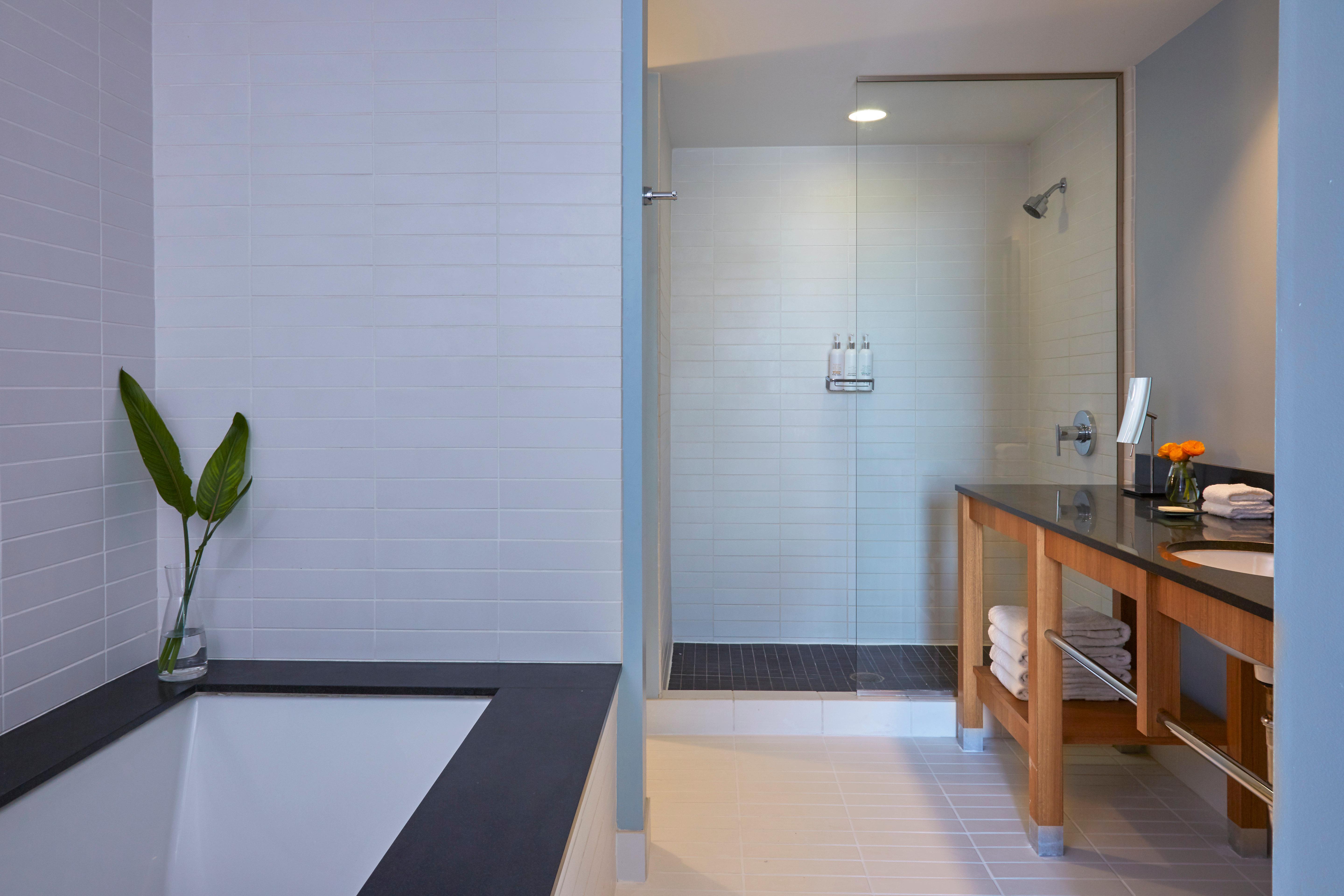 Kimpton Shorebreak Huntington Resort, An Ihg Huntington Beach